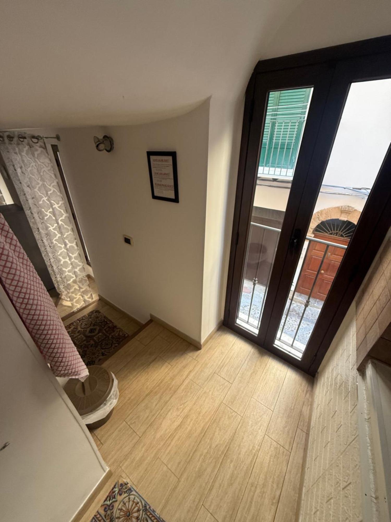 Relax House Appartement Cefalù Buitenkant foto
